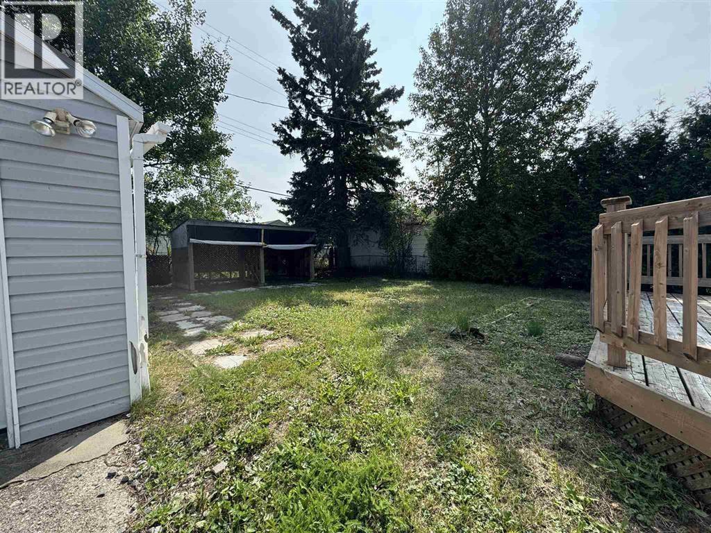 46 Neebig Ave, Manitouwadge, Ontario  P0T 2C0 - Photo 20 - TB252540