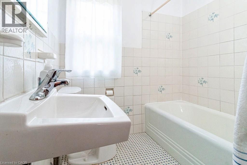 86 Dromore Crescent, Hamilton, Ontario  L8S 4B2 - Photo 22 - 40789560