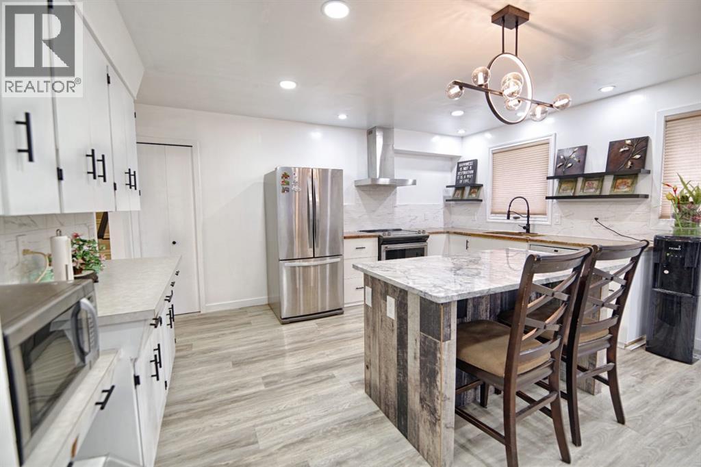 3726 Forestry Avenue S, Lethbridge, Alberta  T1K 4J5 - Photo 9 - A2256530