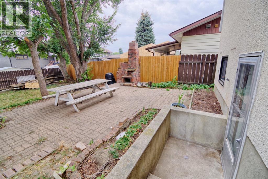 3726 Forestry Avenue S, Lethbridge, Alberta  T1K 4J5 - Photo 34 - A2256530