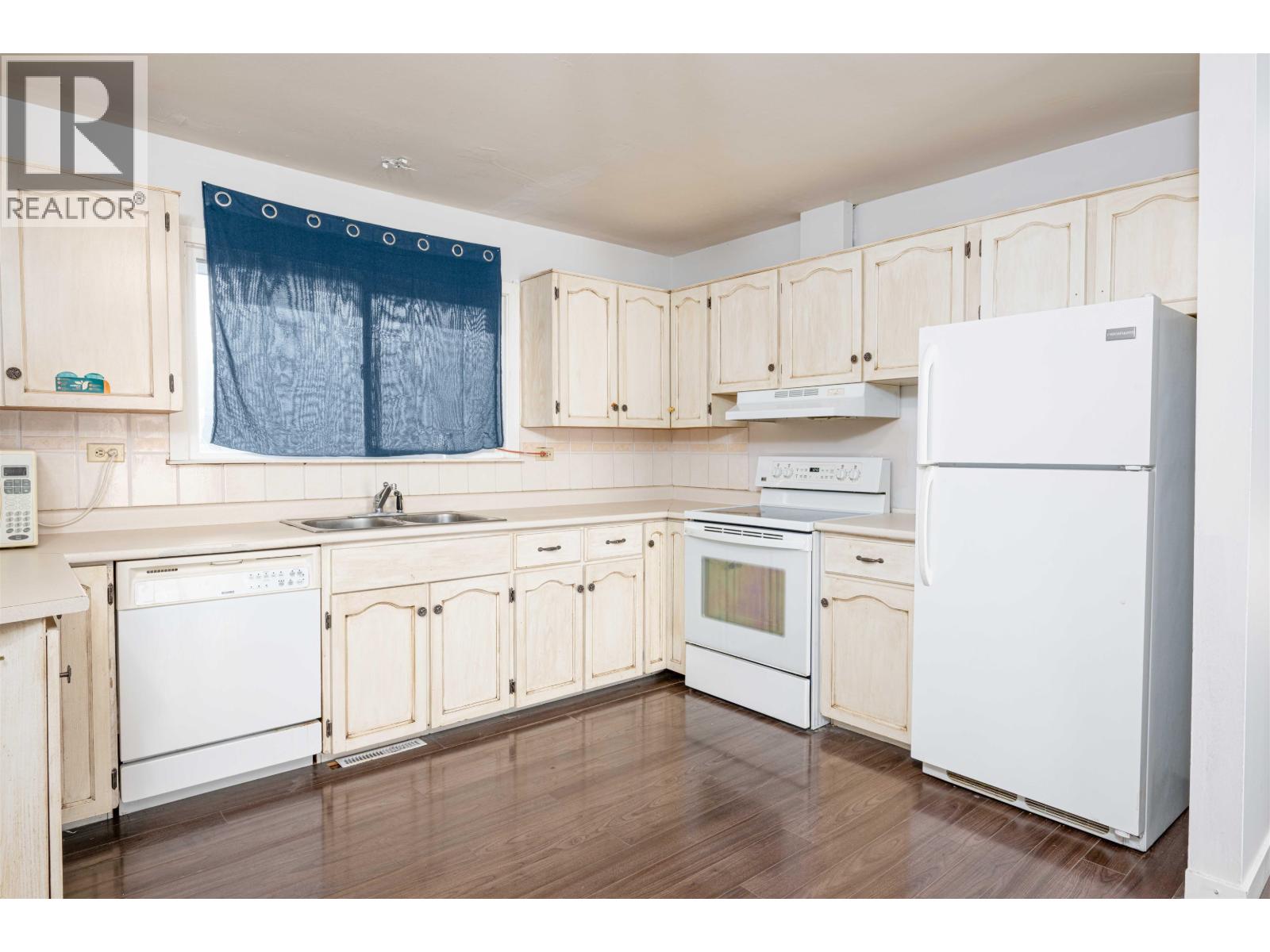 2744 Merritt Road, Prince George, British Columbia  V2N 1M4 - Photo 12 - R3069131