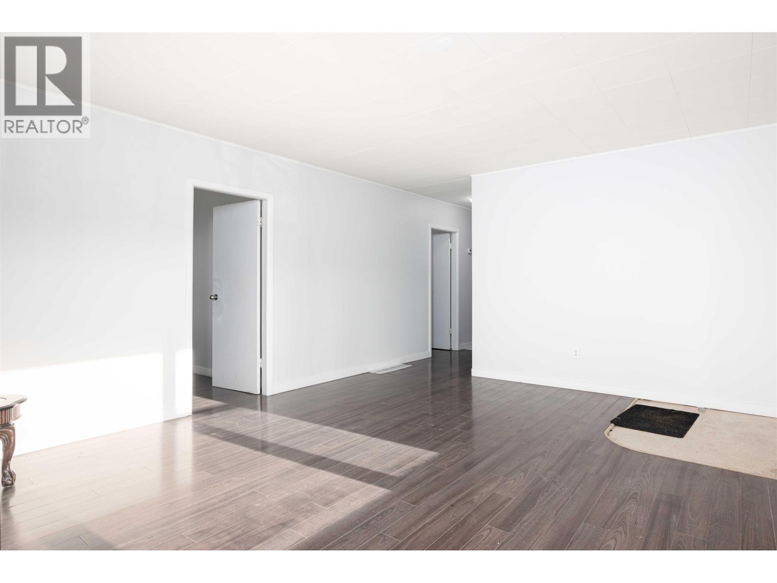 2744 Merritt Road, Prince George, British Columbia  V2N 1M4 - Photo 18 - R3069131