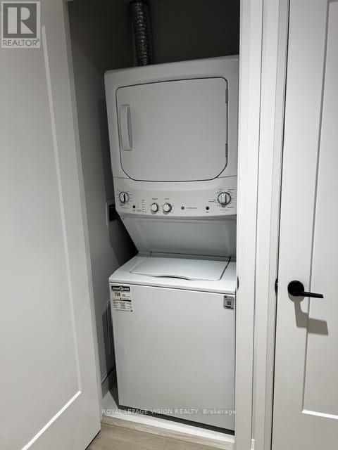 209 - 505 Glencairn Avenue, Toronto, Ontario  M6B 0B2 - Photo 11 - C12535398