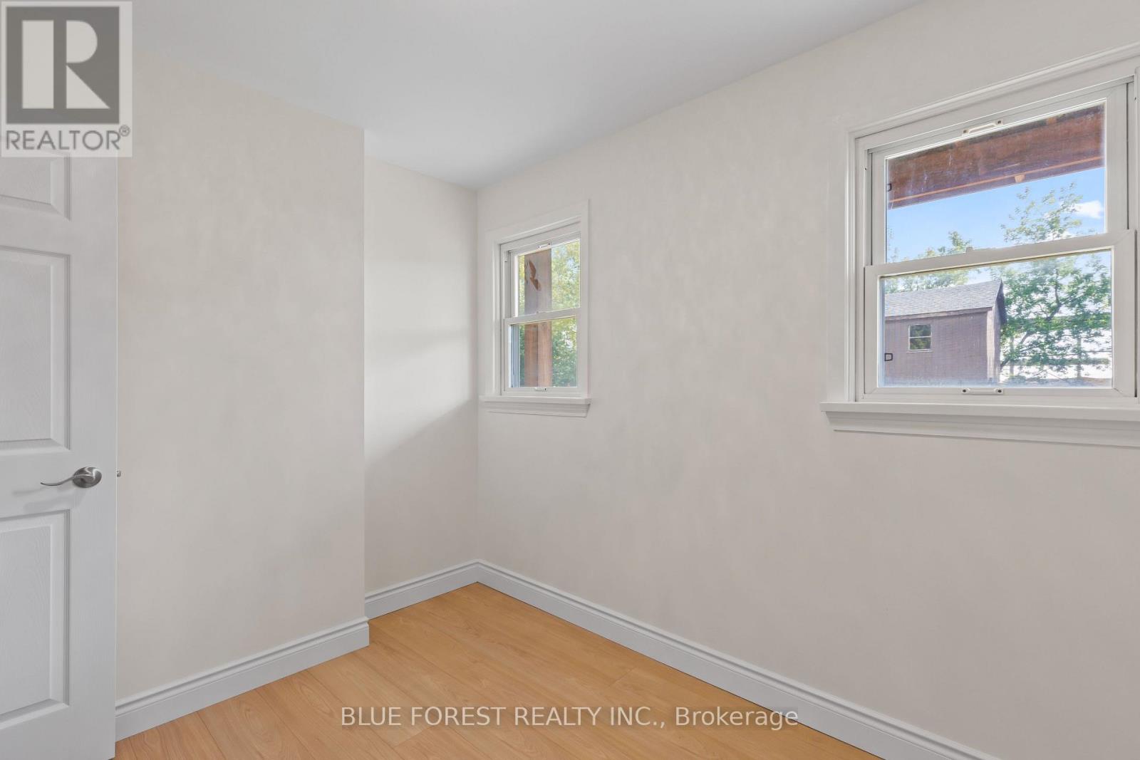 7065 Longwoods Road, London South, Ontario  N6P 1B6 - Photo 18 - X12384816