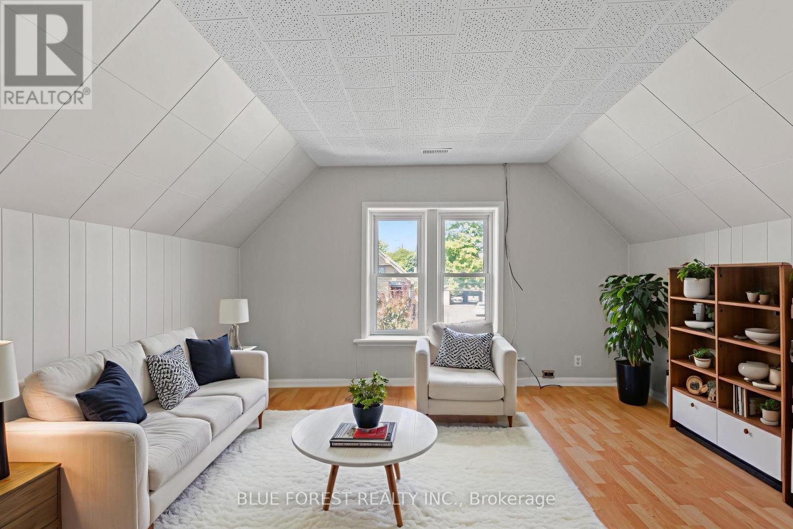 7065 Longwoods Road, London South, Ontario  N6P 1B6 - Photo 25 - X12384816