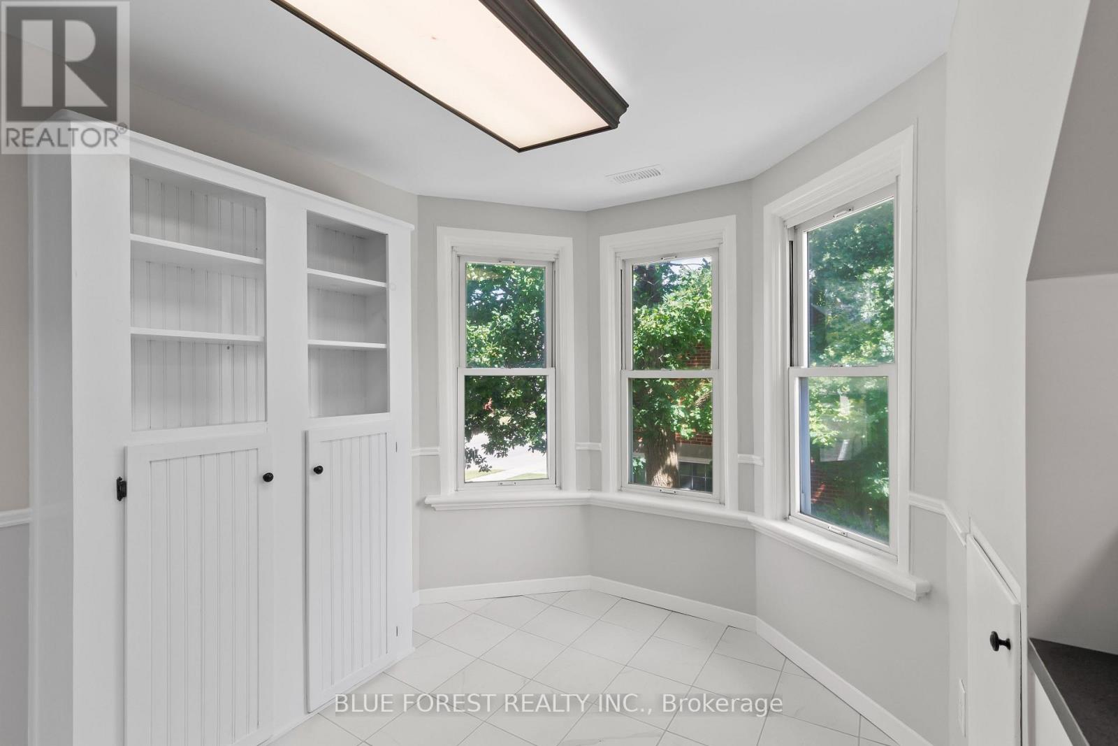 7065 Longwoods Road, London South, Ontario  N6P 1B6 - Photo 30 - X12384816