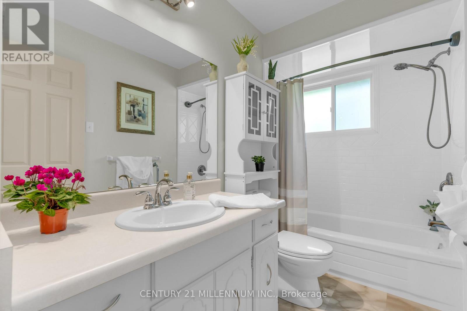 40764 Forks Road, Wainfleet, Ontario  L0S 1V0 - Photo 11 - X12454663