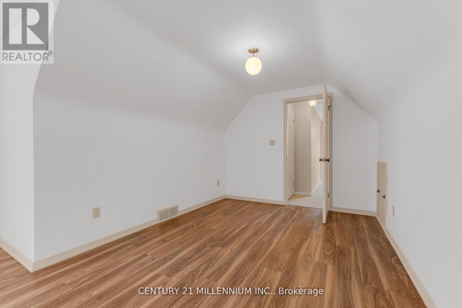 40764 Forks Road, Wainfleet, Ontario  L0S 1V0 - Photo 22 - X12454663