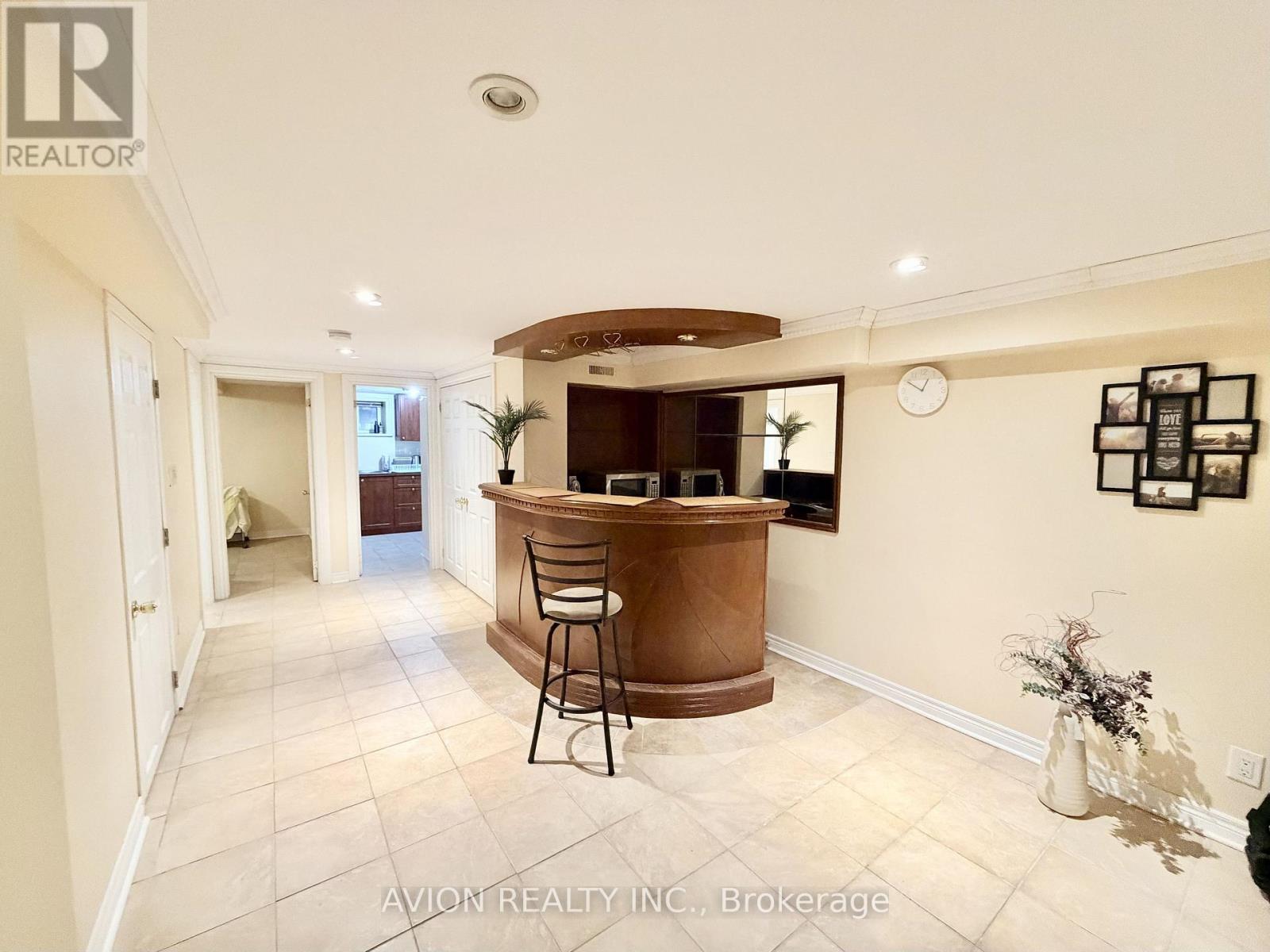 Lower - 176 Patricia Avenue, Toronto, Ontario  M2M 1J5 - Photo 5 - C12564590