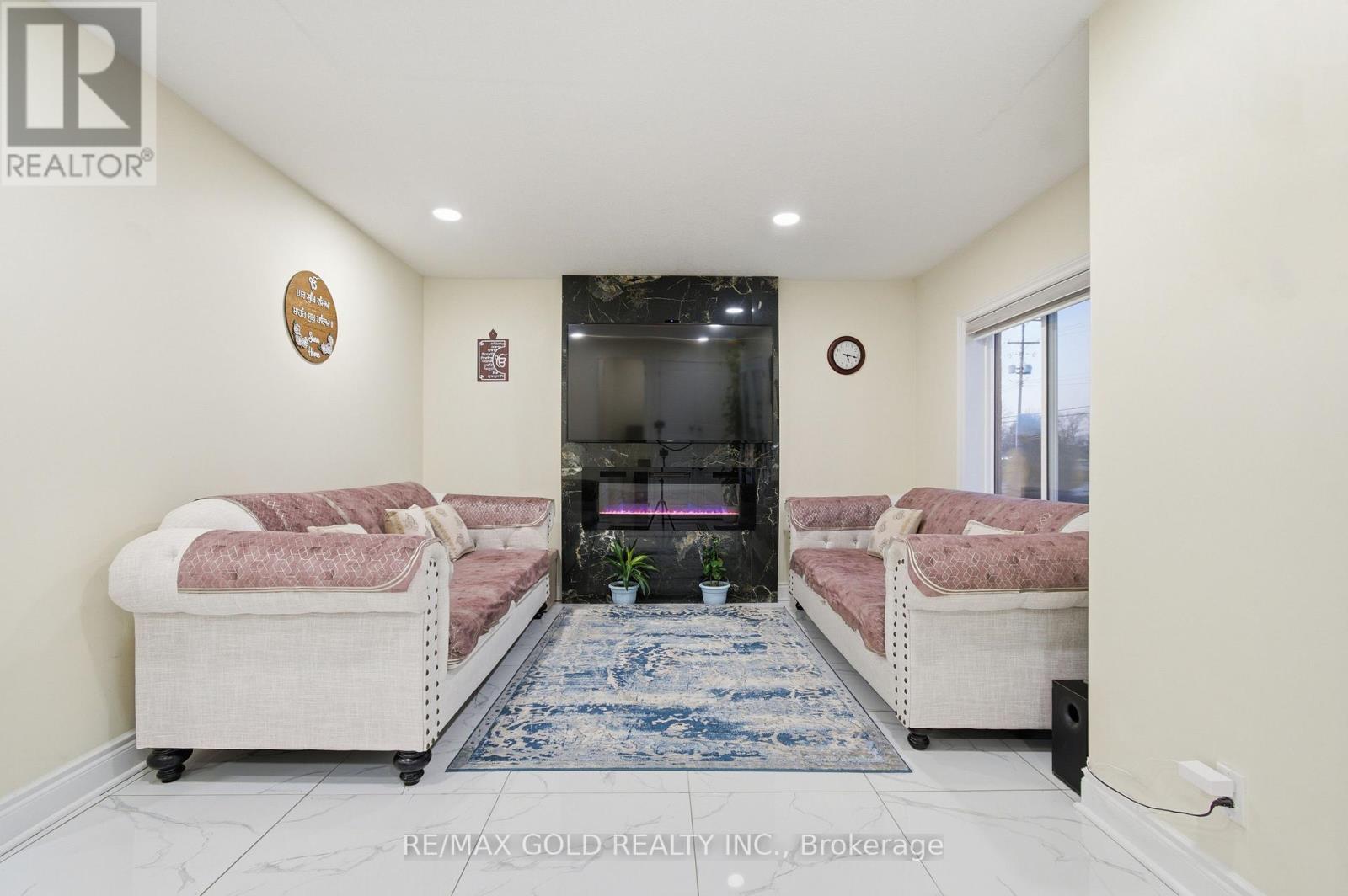 684 Talbot Road, Lakeshore, Ontario  N0R 1K0 - Photo 16 - X12564462