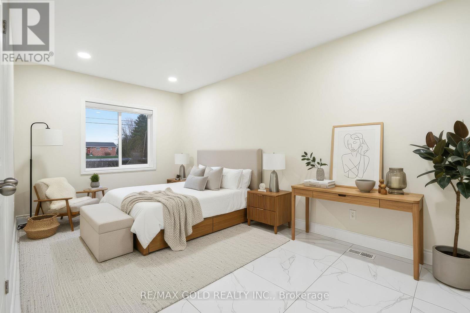 684 Talbot Road, Lakeshore, Ontario  N0R 1K0 - Photo 23 - X12564462