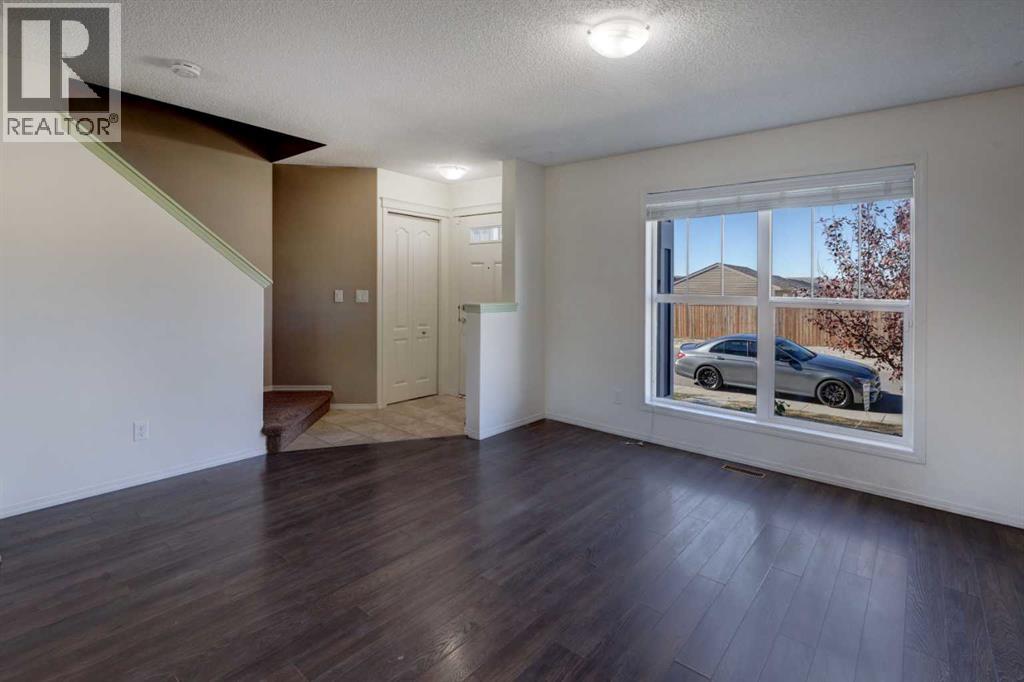 136 Evansborough Way Nw, Calgary, Alberta  T3P 0M5 - Photo 2 - A2265265