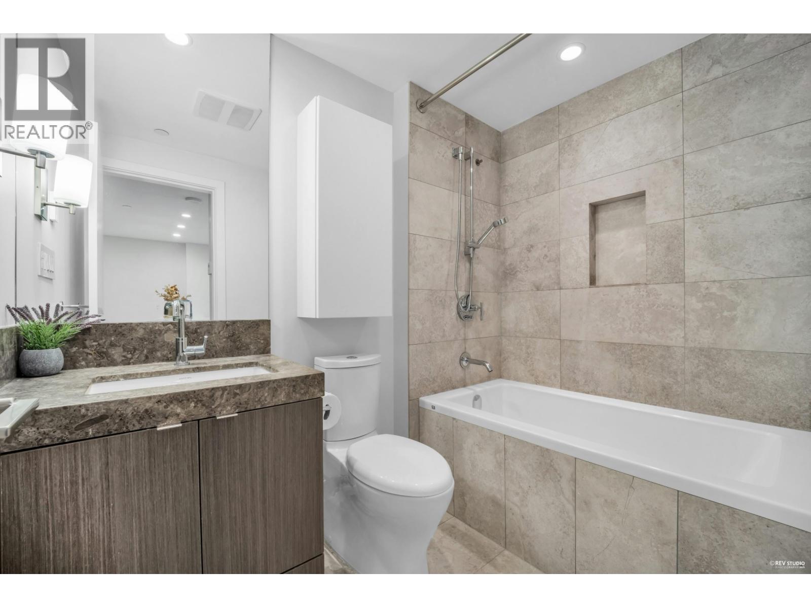 1610 125 E 14th Street, North Vancouver, British Columbia  V7L 0E6 - Photo 21 - R3064296