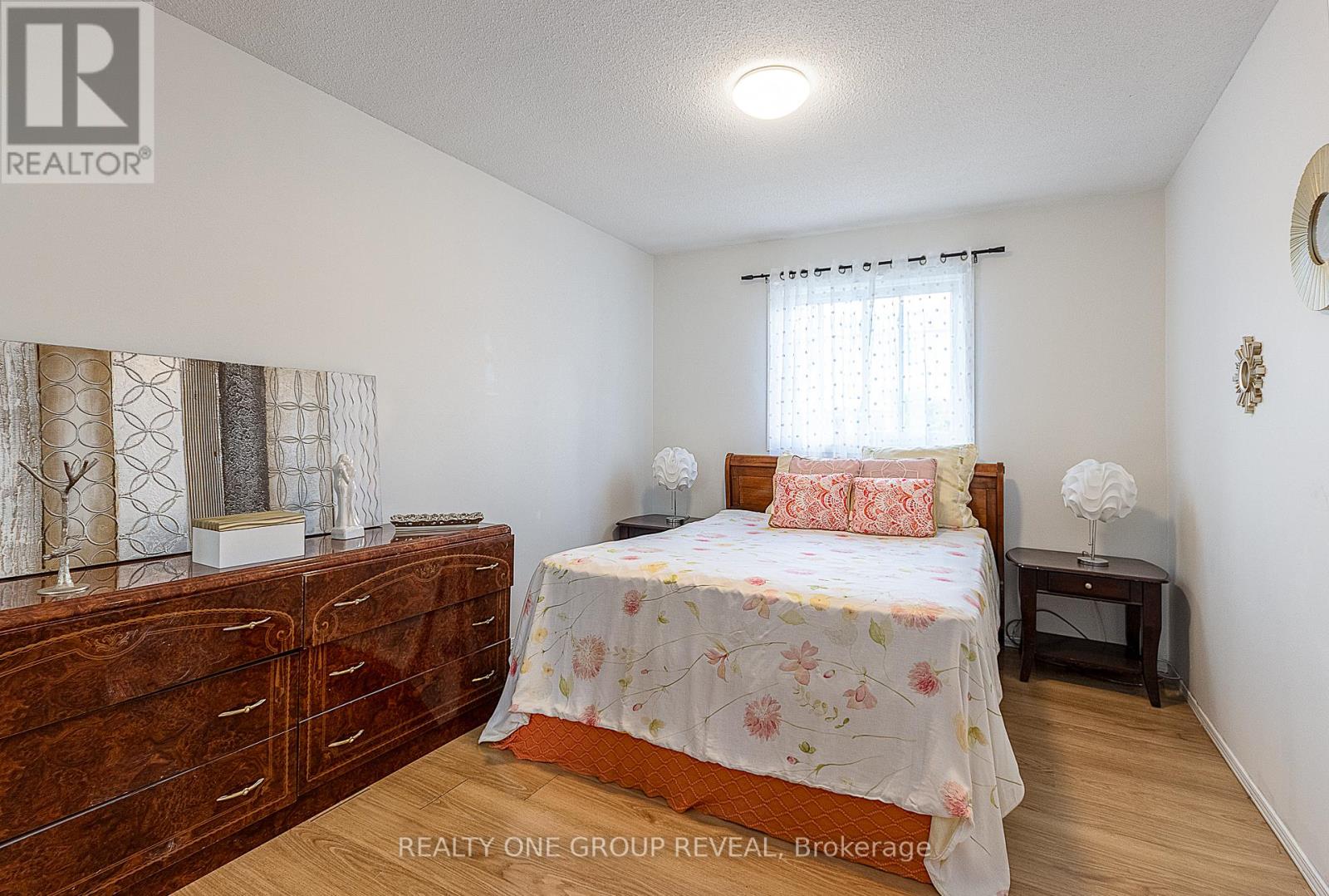 822 Kilkenny Court N, Oshawa, Ontario  L1J 7B7 - Photo 11 - E12564598