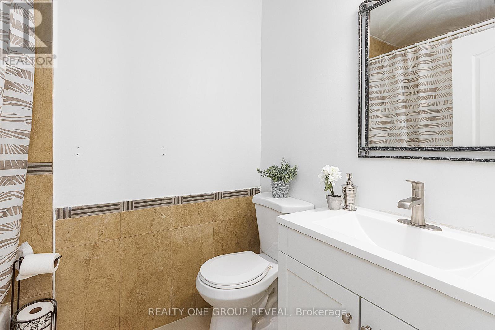 822 Kilkenny Court N, Oshawa, Ontario  L1J 7B7 - Photo 5 - E12564598