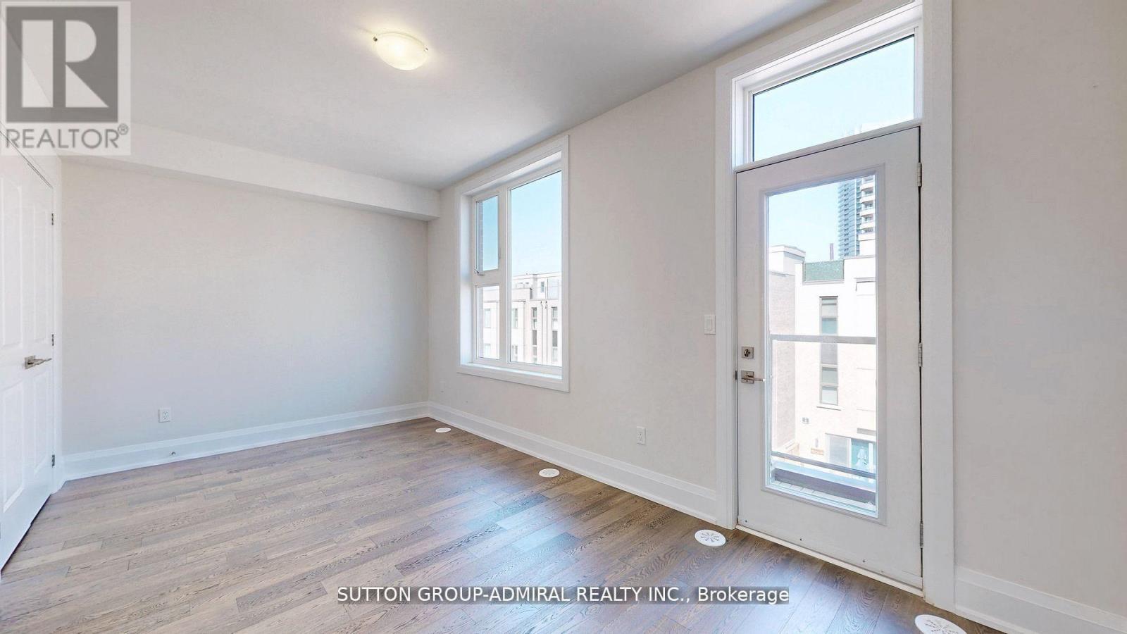 247 Smallwood Circle S, Vaughan, Ontario  L4J 0K8 - Photo 26 - N12564542