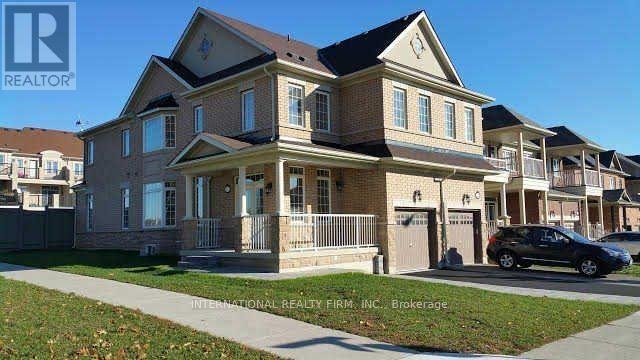 111 PAPERBARK AVENUE, Vaughan, Ontario