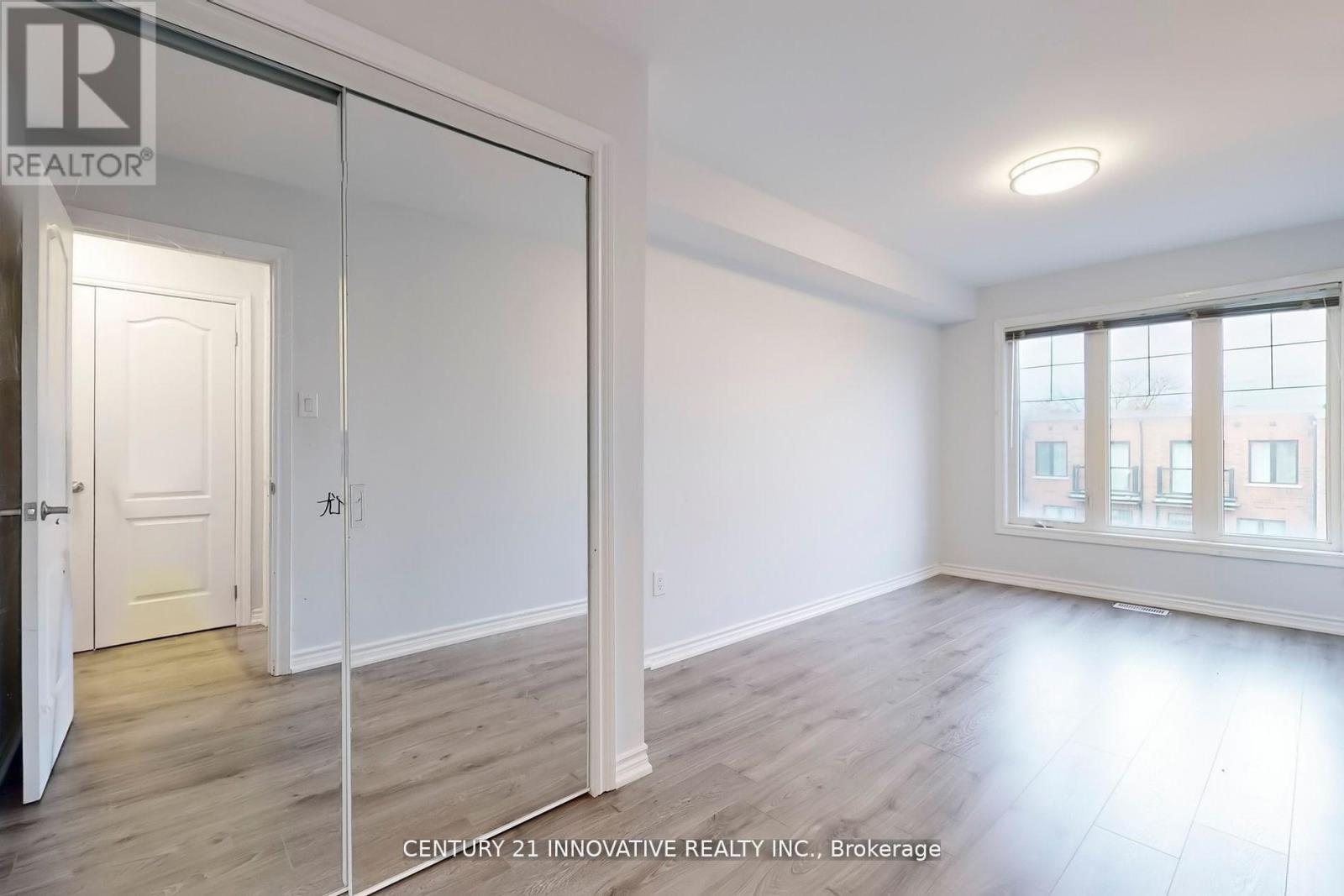 10 Hyderabad Lane, Markham, Ontario  L4E 0T8 - Photo 29 - N12564586