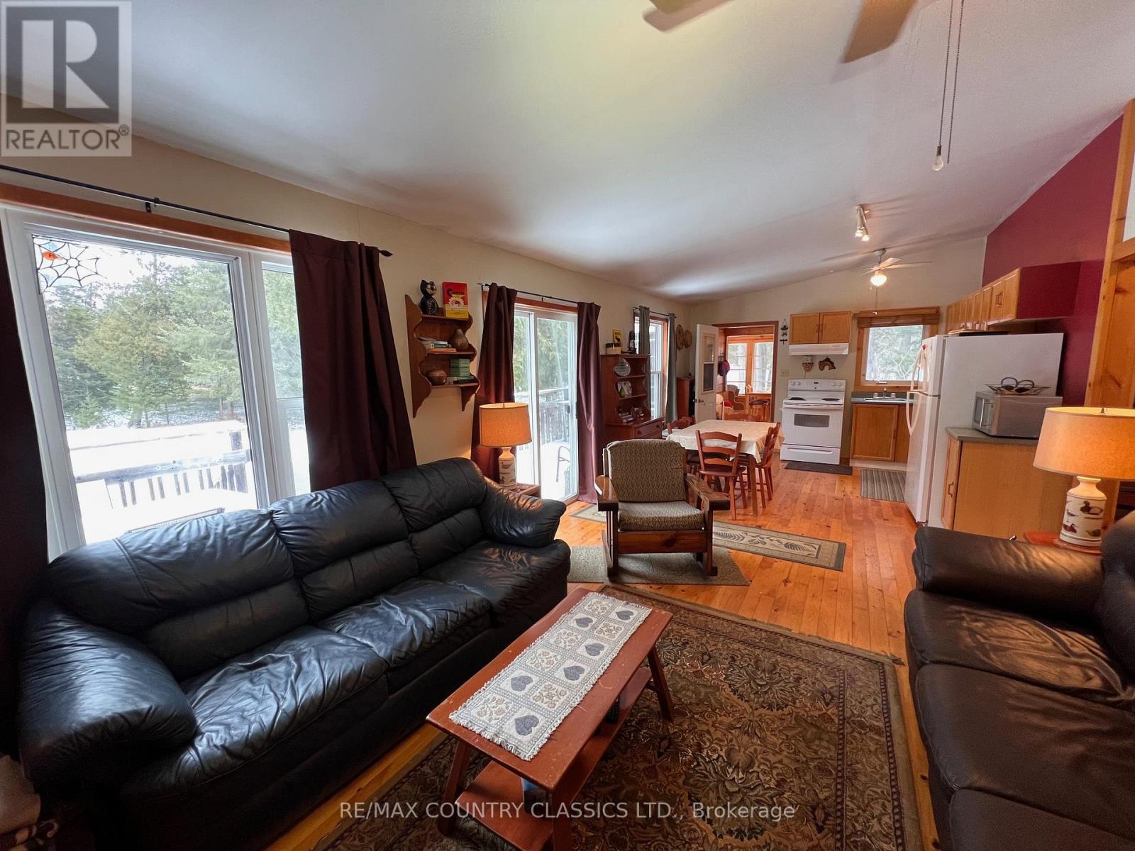 179 Lalonde Lane, Greater Madawaska, Ontario  K0J 2R0 - Photo 24 - X12561948
