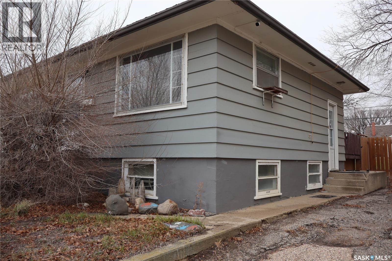 764 Fairford Street E, Moose Jaw, Saskatchewan  S6H 0G2 - Photo 21 - SK024457