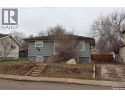 764 Fairford Street E Hillcrest Mj, Moose Jaw, Ca