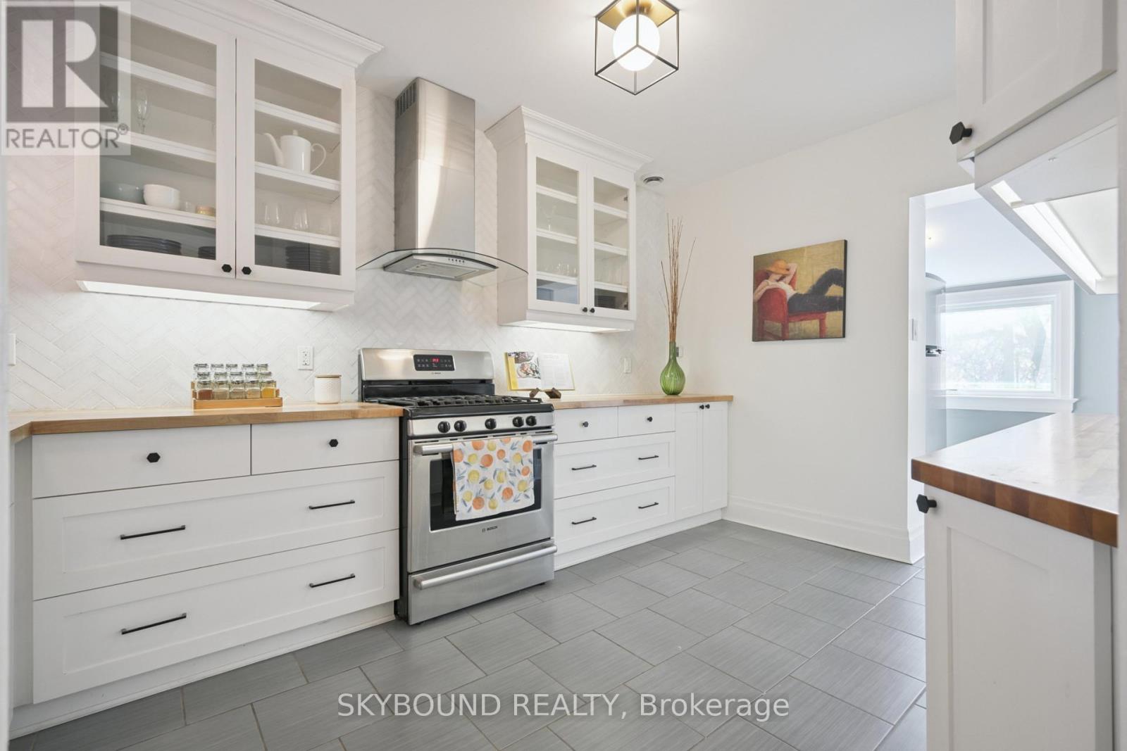 1051 College Street, Toronto, Ontario M6H 1B1 - Photo 16 - C12561222