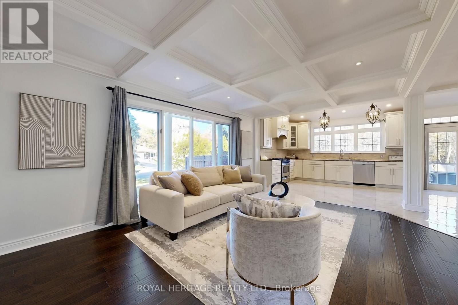 47 Cherryhill Avenue, Toronto, Ontario  M1C 1W9 - Photo 8 - E12561428