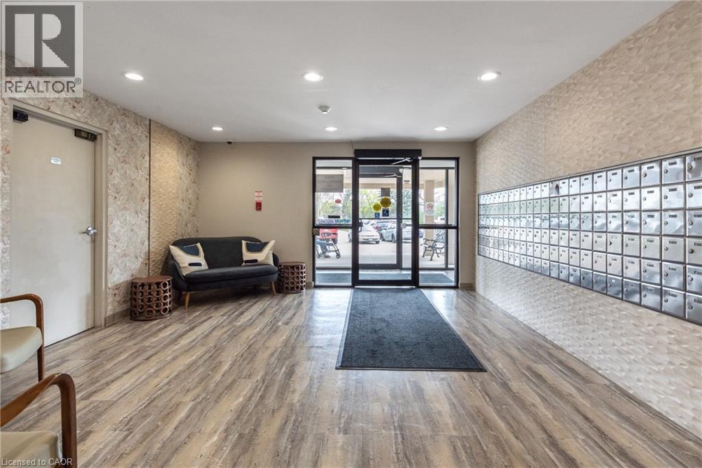 200 Jamieson Parkway Unit# 111, Cambridge, Ontario  N3C 4B5 - Photo 3 - 40789028