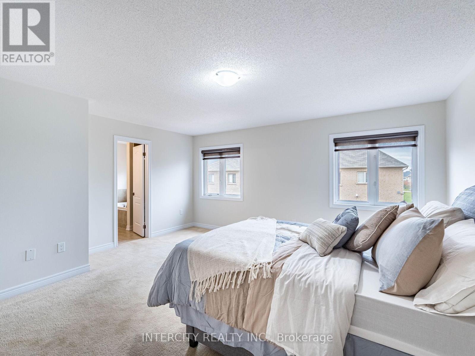 27 Exton Road, Brampton, Ontario  L6X 5M8 - Photo 22 - W12564540