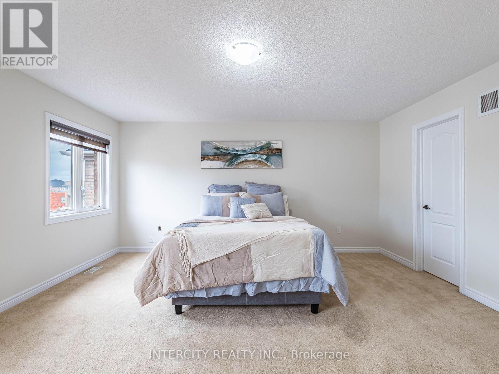 27 Exton Road, Brampton, Ontario  L6X 5M8 - Photo 24 - W12564540