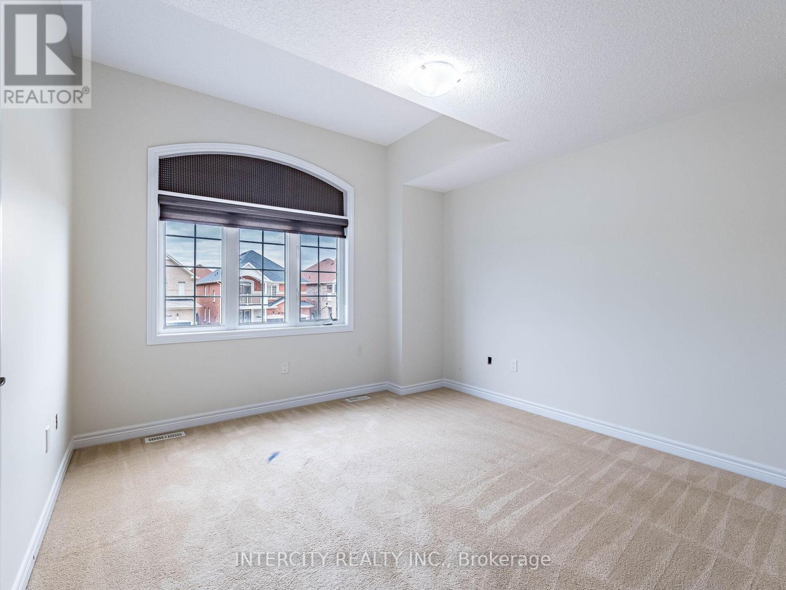 27 Exton Road, Brampton, Ontario  L6X 5M8 - Photo 31 - W12564540