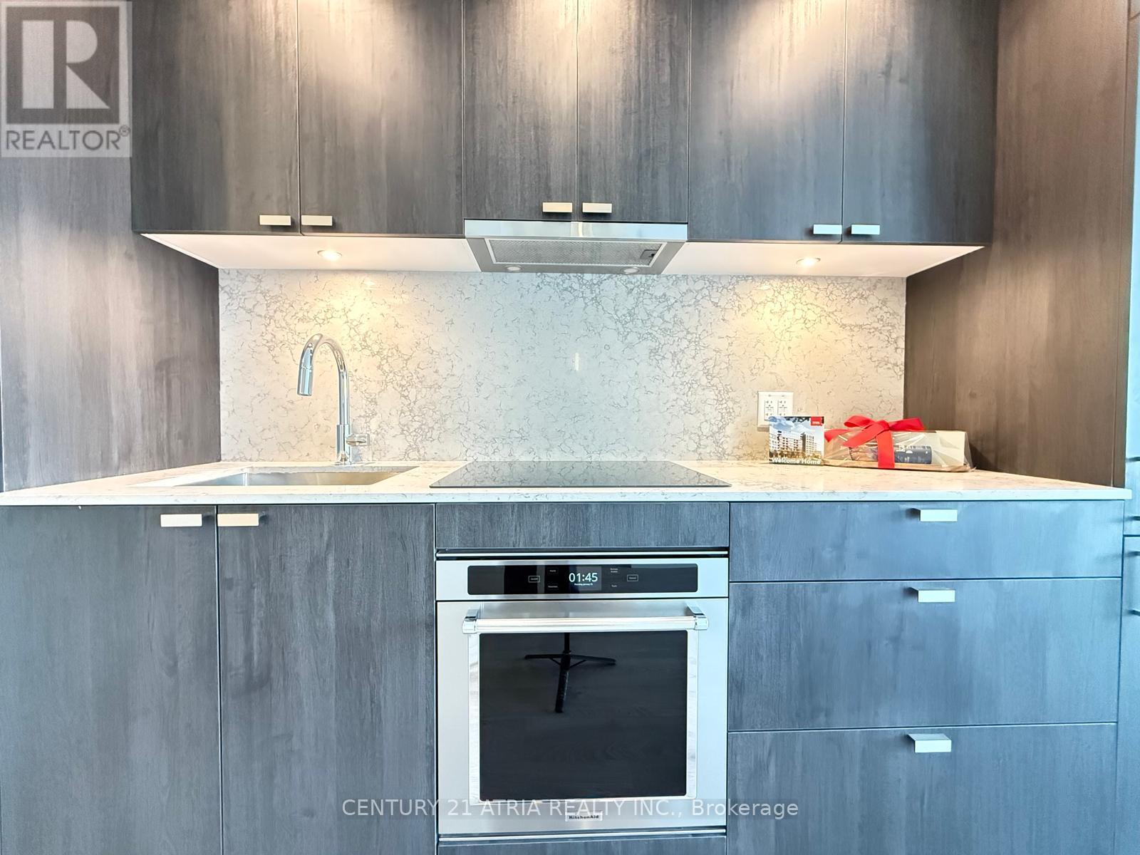 613 - 259 The Kingsway, Toronto, Ontario  M9A 0G2 - Photo 4 - W12564546