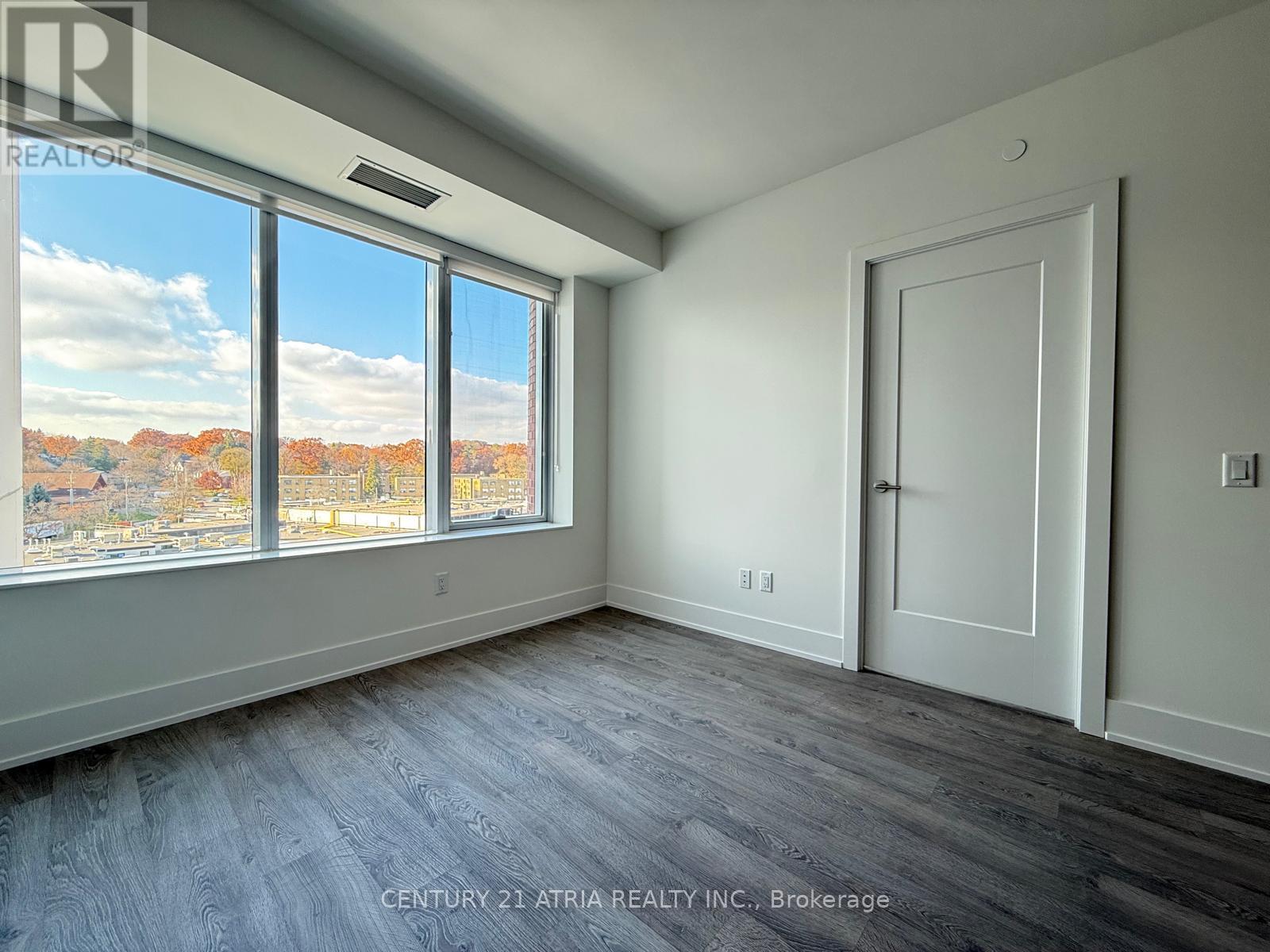 613 - 259 The Kingsway, Toronto, Ontario  M9A 0G2 - Photo 7 - W12564546