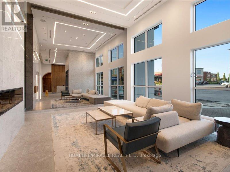 224 - 509 Dundas Street W, Oakville, Ontario  L6M 4M2 - Photo 3 - W12564560