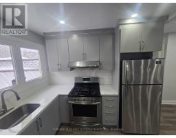 UPPER - 21 MOORE STREET, Brampton, Ontario