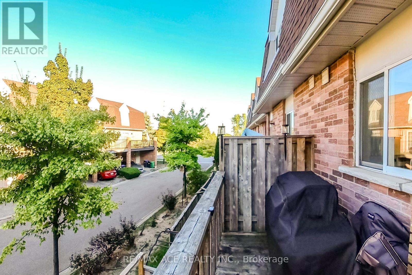 22 - 1525 South Parade Court, Mississauga, Ontario  L5M 6E9 - Photo 12 - W12564568