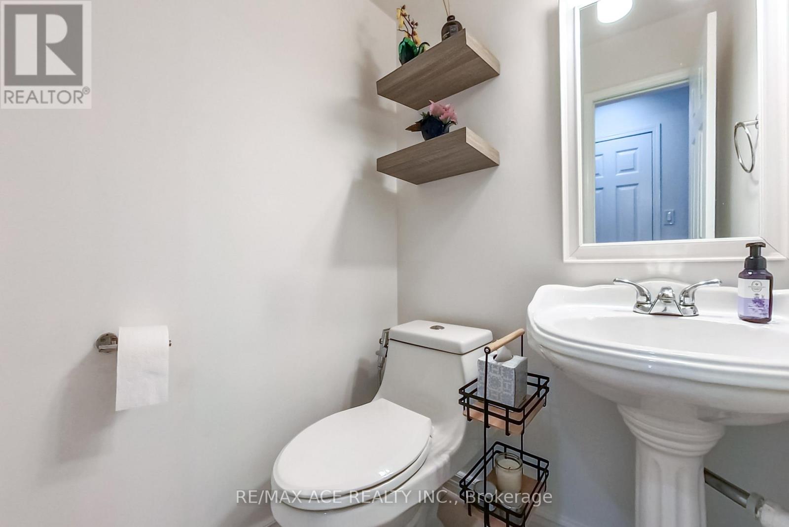 22 - 1525 South Parade Court, Mississauga, Ontario  L5M 6E9 - Photo 15 - W12564568