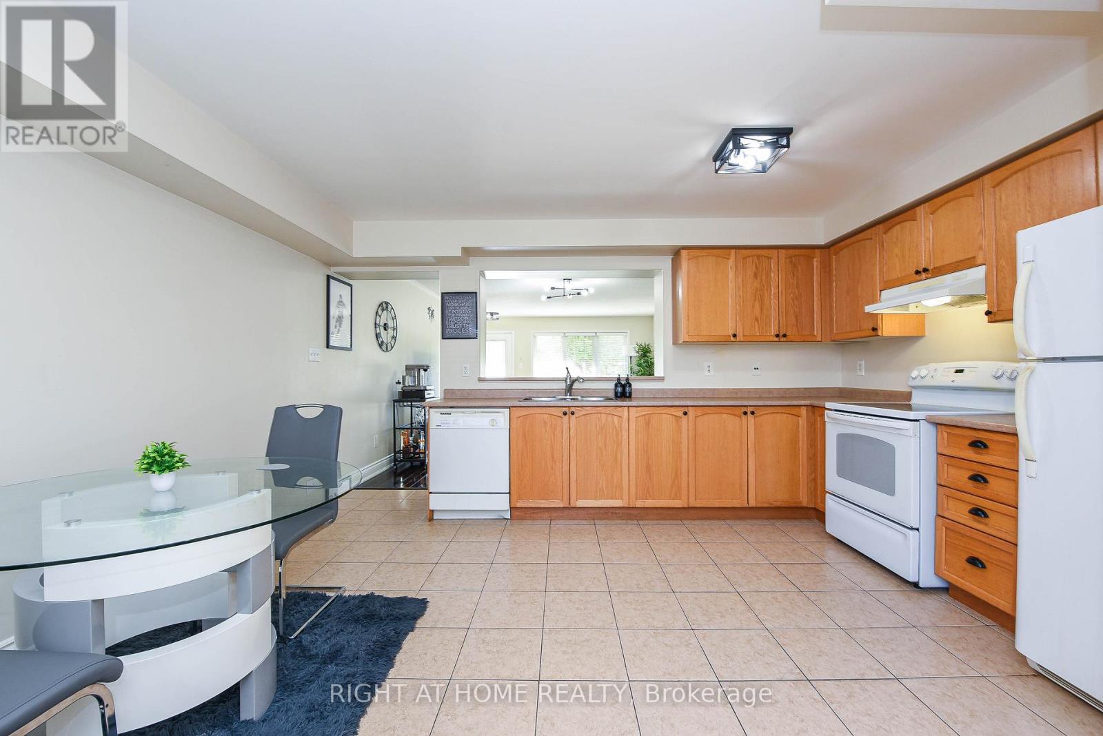 13 - 3335 Thomas Street, Mississauga, Ontario  L5M 0N7 - Photo 10 - W12564572