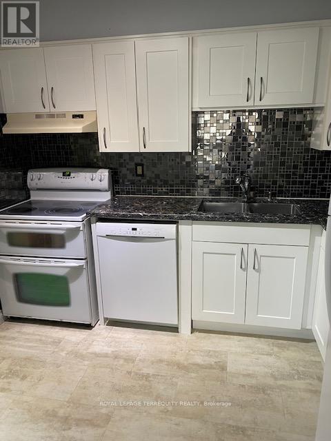 604 - 50 Elm Drive E, Mississauga, Ontario  L5A 3X2 - Photo 12 - W12564580