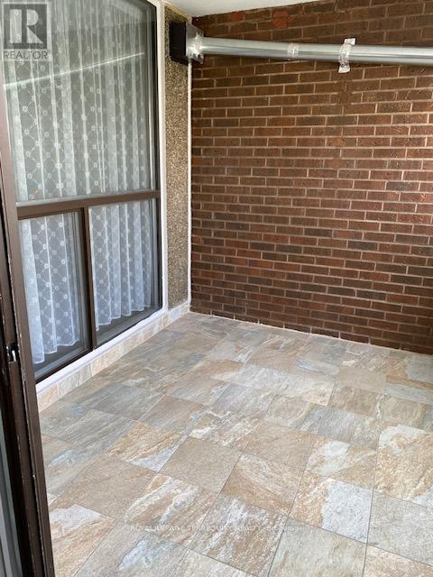 604 - 50 Elm Drive E, Mississauga, Ontario  L5A 3X2 - Photo 21 - W12564580