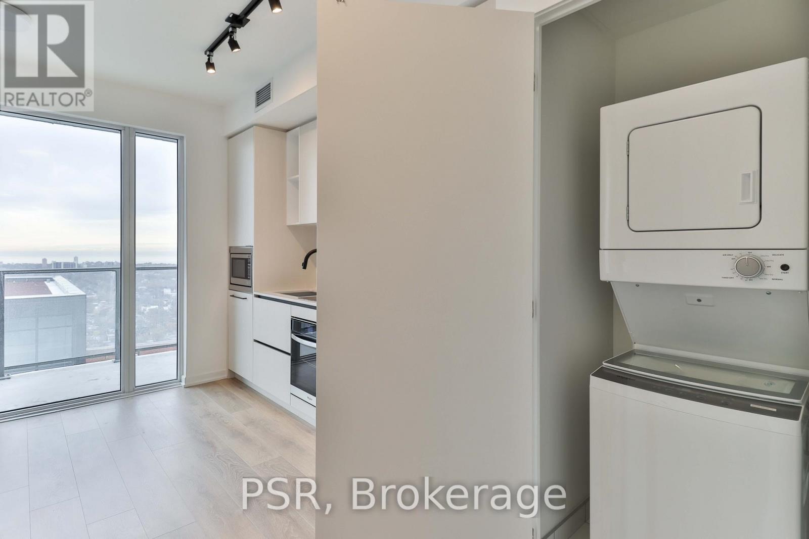 2810 - 1285 Dupont Street, Toronto, Ontario  M6H 0E3 - Photo 12 - W12564596