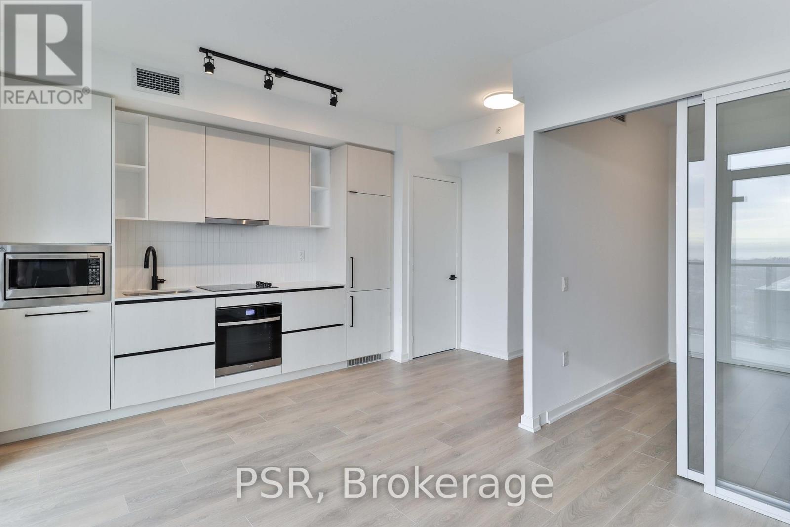 2810 - 1285 Dupont Street, Toronto, Ontario  M6H 0E3 - Photo 3 - W12564596