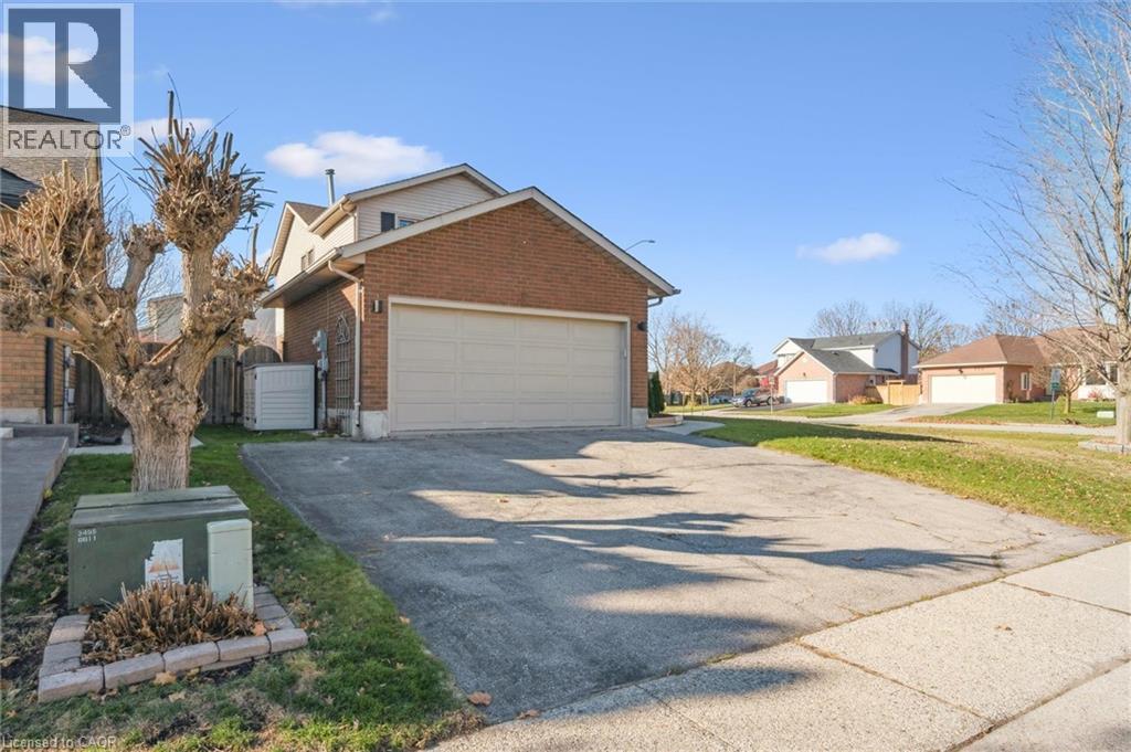 3 Alona Avenue, Cambridge, Ontario  N3C 3Y5 - Photo 3 - 40789463