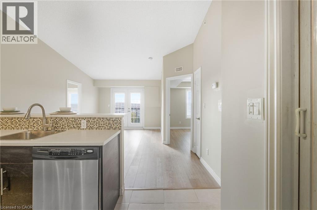 2035 Appleby Lane Unit# 409, Burlington, Ontario  L7L 7G8 - Photo 8 - 40789689