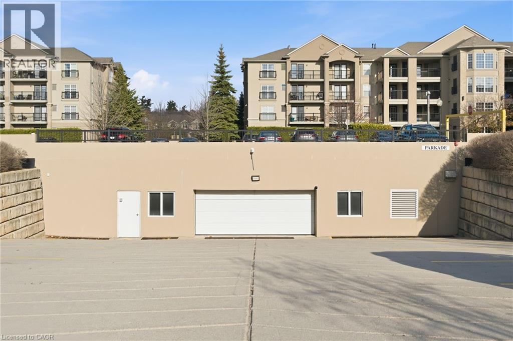 2035 Appleby Lane Unit# 409, Burlington, Ontario  L7L 7G8 - Photo 18 - 40789689