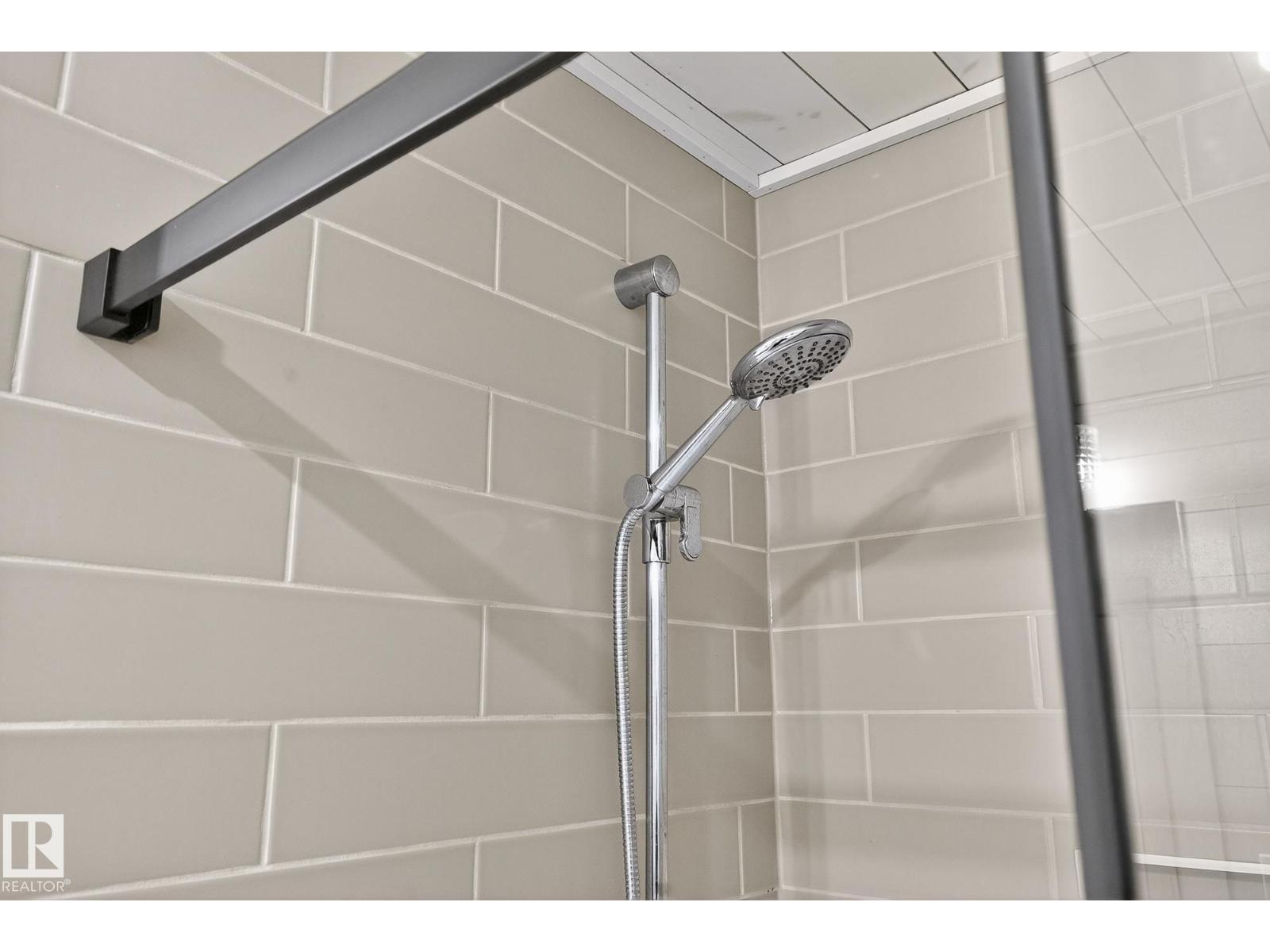 9653 83 Av Nw, Edmonton, Alberta  T6C 1C1 - Photo 24 - E4466212