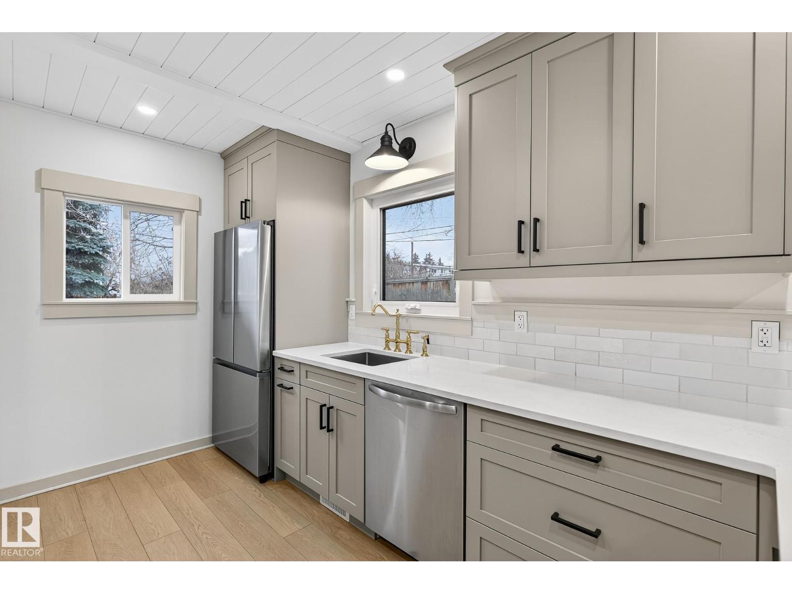 9653 83 Av Nw, Edmonton, Alberta  T6C 1C1 - Photo 11 - E4466212