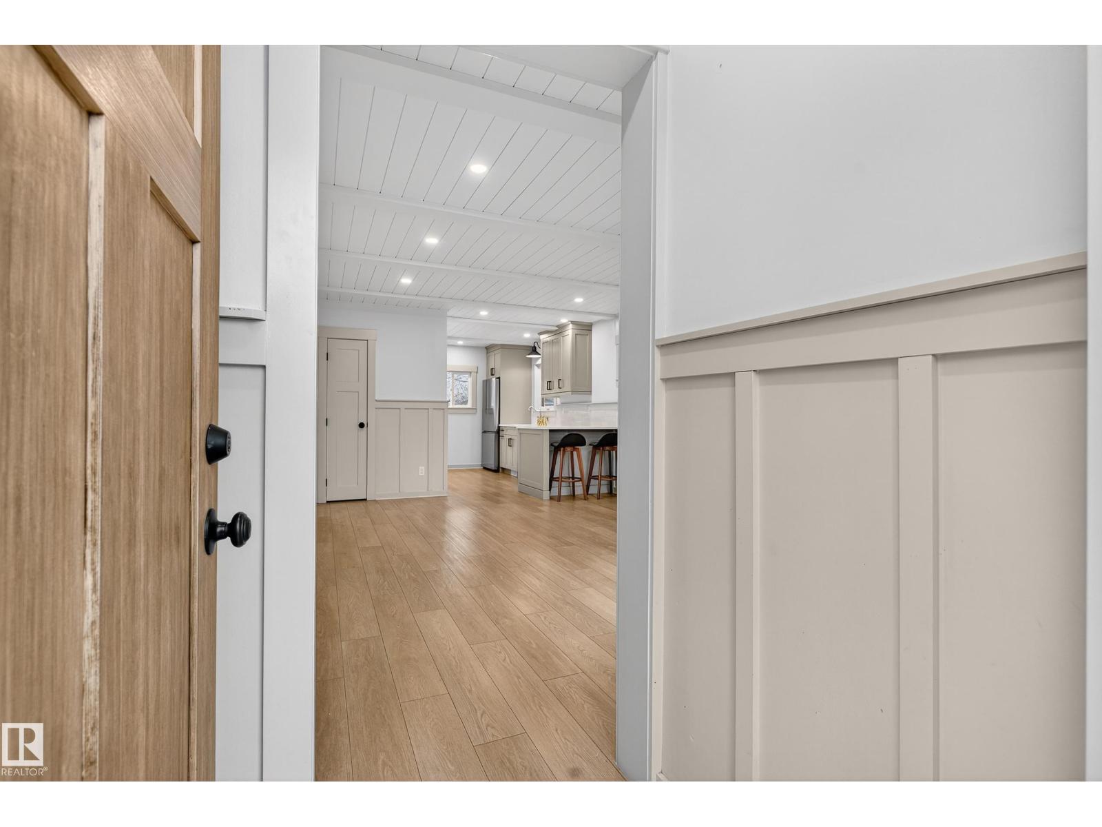 9653 83 Av Nw, Edmonton, Alberta  T6C 1C1 - Photo 4 - E4466212