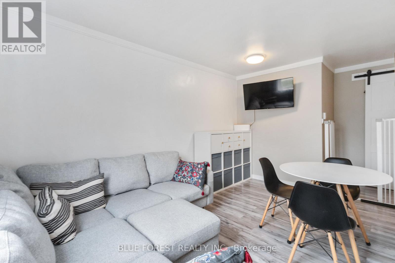 1155 Trafalgar Street, London East, Ontario  N5Z 1H3 - Photo 8 - X12564684