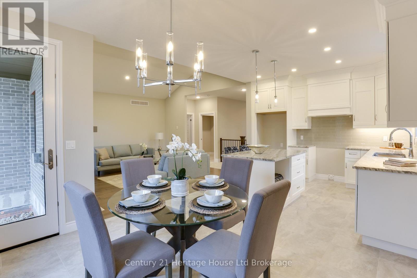 114 Beech Boulevard, Tillsonburg, Ontario  N4G 5S1 - Photo 13 - X12230625